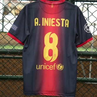 Premium Kalite Retro Forma Iniesta #8 Barcelona 2012