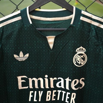 İhraç fazlası Real Madrid 2026-27 Deplasman Arda Güler #15