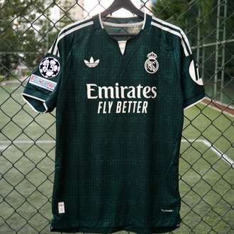İhraç fazlası Real Madrid 2026-27 Deplasman Arda Güler #15