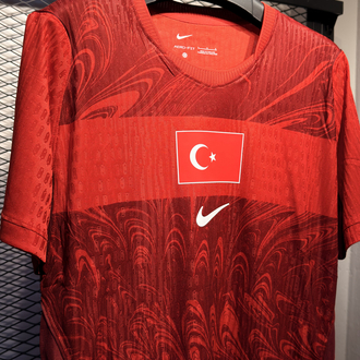 TÜRKİYE MİLLİ TAKIMI 2026 DÜNYA KUPASI ÖZEL KIRMIZI FORMA