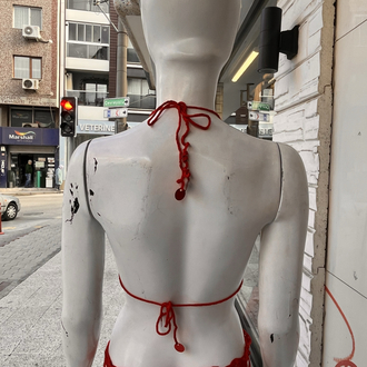 El örmesi büstiyer