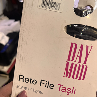 SM beden taşlı külotlu çorap