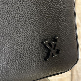 Louis Vuitton İş Çantası
