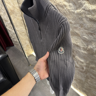 Moncler Vizon Rengi Örme Triko Kazak