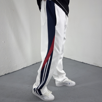 Şerit Detaylı Baggy Eşofman beyaz