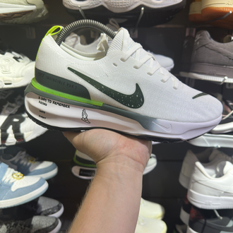 Nike ZoomX INVINCIBLE RUN 3