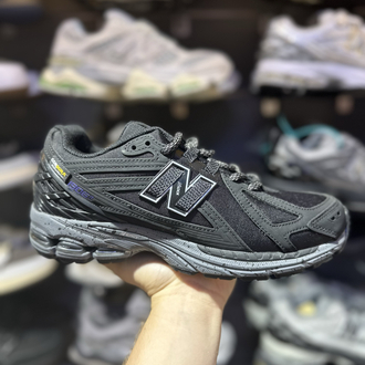 New Balance 1906r Cordura Pocket Black