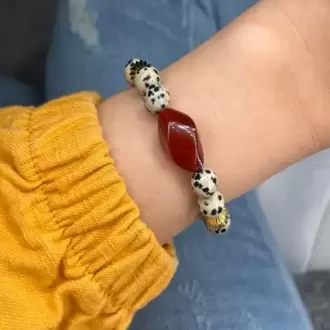 Benekli ve Kırmızı Jasper Bileklik 24K Altın Kaplama