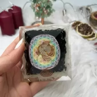 Siyah Turmalin & Selenit Doğal Taş Piramit Orgonit 