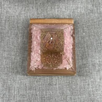 Pembe Kuvars Doğal Taş Piramit Orgonit