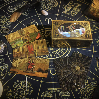 Gold Foil Panoromic Tarot