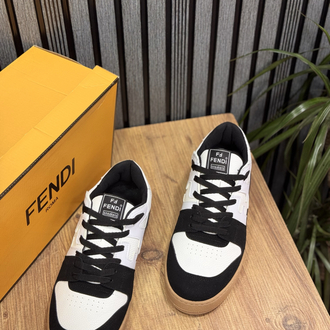 FENDİ BEJ SİYAH BEYAZ