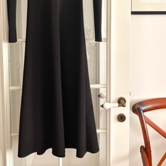ZARA WOMAN UZUN SİYAH ELBİSE
