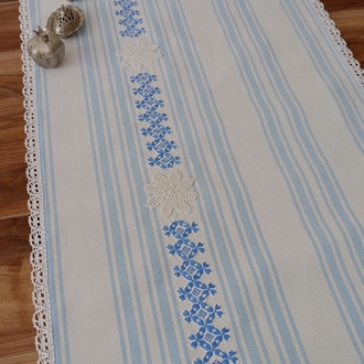 çizgili runner