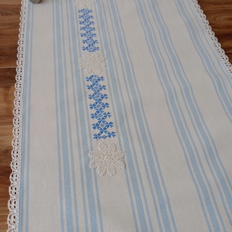 çizgili runner