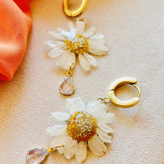 Drop Daisy Küpeler