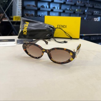 Fendi Güneş Gözlüğü