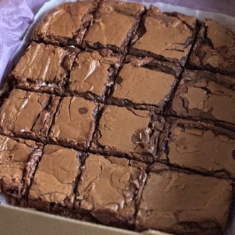 Triple Chocolate Browni (12 Dilim)