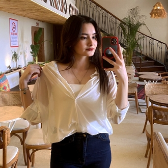 Transparan Beyaz Gömlek 