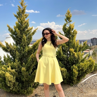 Kemerli Sarı Elbise 