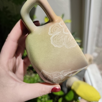 El Yapımı Seramik Kupa | Pastel Geçişli, Çiçek Desenli Özgün Tasarım