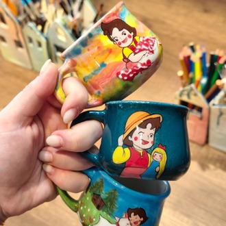 Heidi El Çizimi Seramik Fincan – El Yapımı Nostaljik Fincan