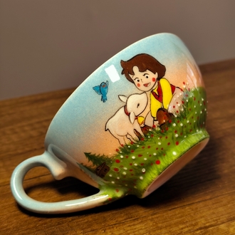 Heidi ve Kuzucuk El Yapımı Seramik Fincan – 280 ml | Tamamı El Boyaması Koleksiyon Kupası