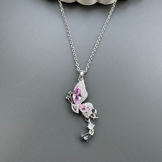 PEMBE TAŞLI GÜMÜŞ KELEBEK KOLYE ÇELİK 