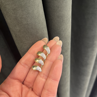 Earcuff Serenay model