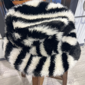 Zebra model şapka