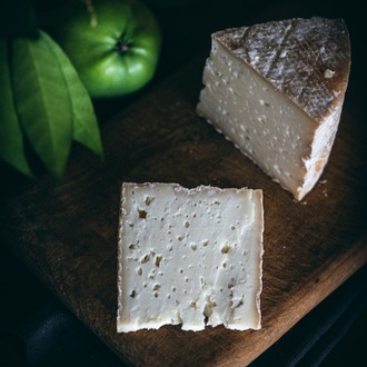TANGALA PEYNİRLERİ Çitlembik 300 g