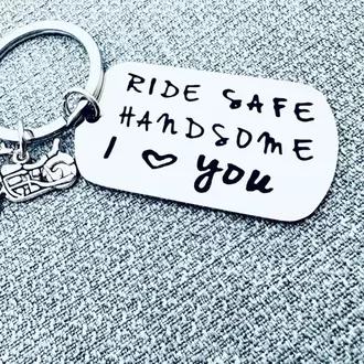 Ride Safe Handsome Anahtarlık