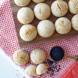 Çörek Otlu Kurabiye 35-40 Adet