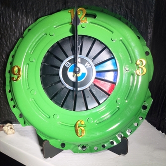 Gürz Metal Craft Özel Seri: BMW Temalı Dekoratif Saat