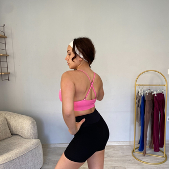 Oner active pembe çapraz ipli Bra pedli modeldir 