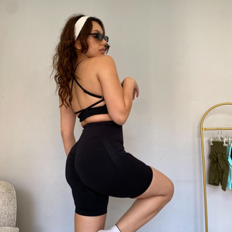 Siyah ekstra push up seamless büzgülü şort