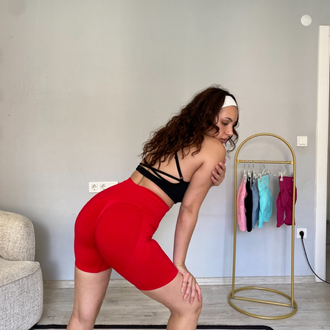 Kırmızı ekstra push up seamless şort