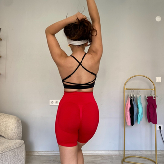 Kırmızı ekstra push up seamless şort