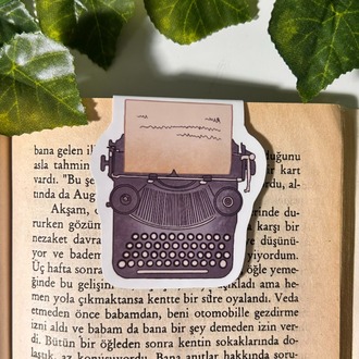 Daktilo temalı mıknatıslı kitap ayracı