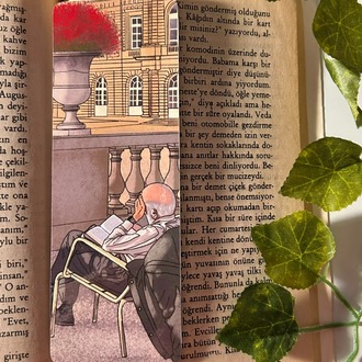 Kitap okuyan yaşlı adam temalı kitap ayracı