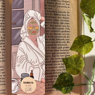 Maske temalı kitap ayracı