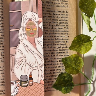 Maske temalı kitap ayracı
