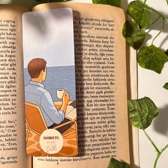 Kitap Okuyan Erkek Kitap Ayracı 5 X 15 Cm Pvc Kaplama Parlak Ve Sert Yapı El Yapımı Bookmark