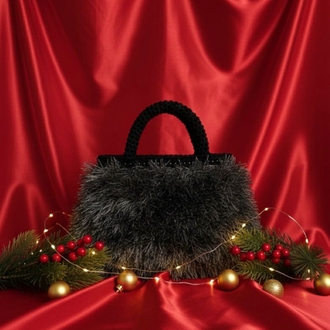Noir Fur Royale