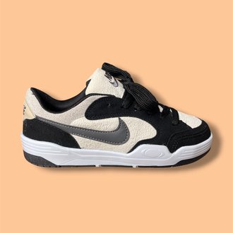 Nike 3000 Spor Ayakkabı