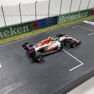 Formula Pist Diorama 