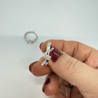 Fiyonklu Silver Küpe