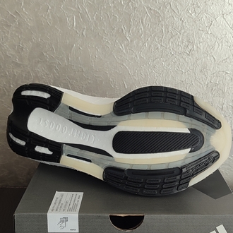 Adidas Ultraboost Light W Ayakkabı 