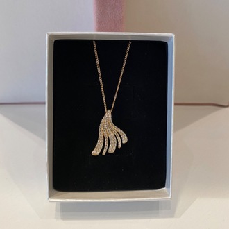 Xuping Taşlı Çizgi Model Gold Kolye