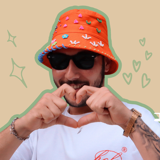 Bucket hat